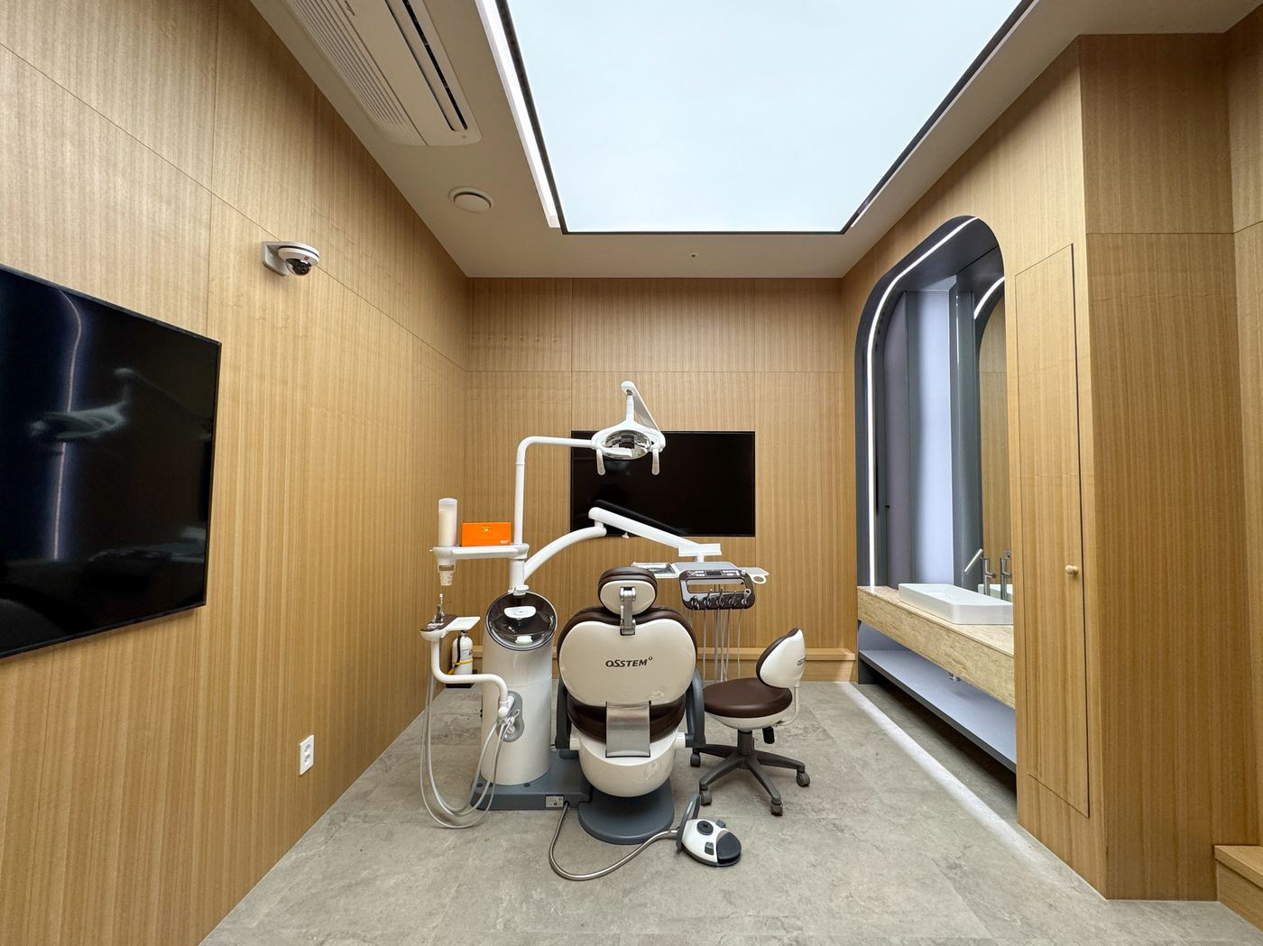 VIP Treatment Room