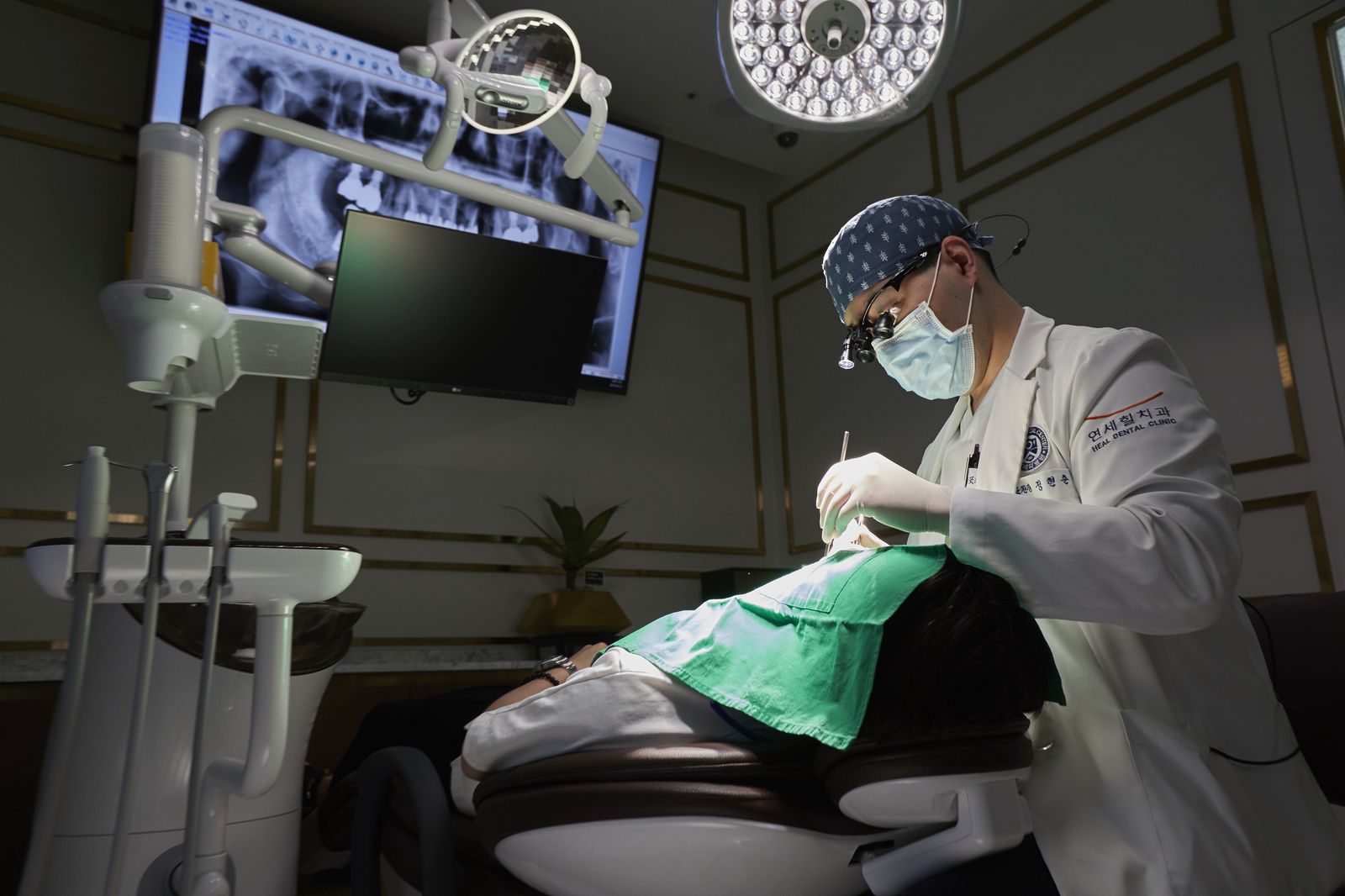 Heal Dental Hospital — Seoul, Korea
